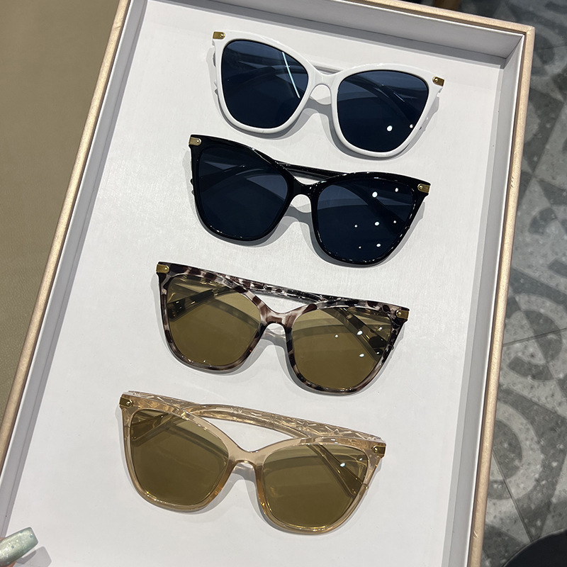 Fashion Brand Women Sunglasses - огляд і ціна Mens Fashion Trend 2026